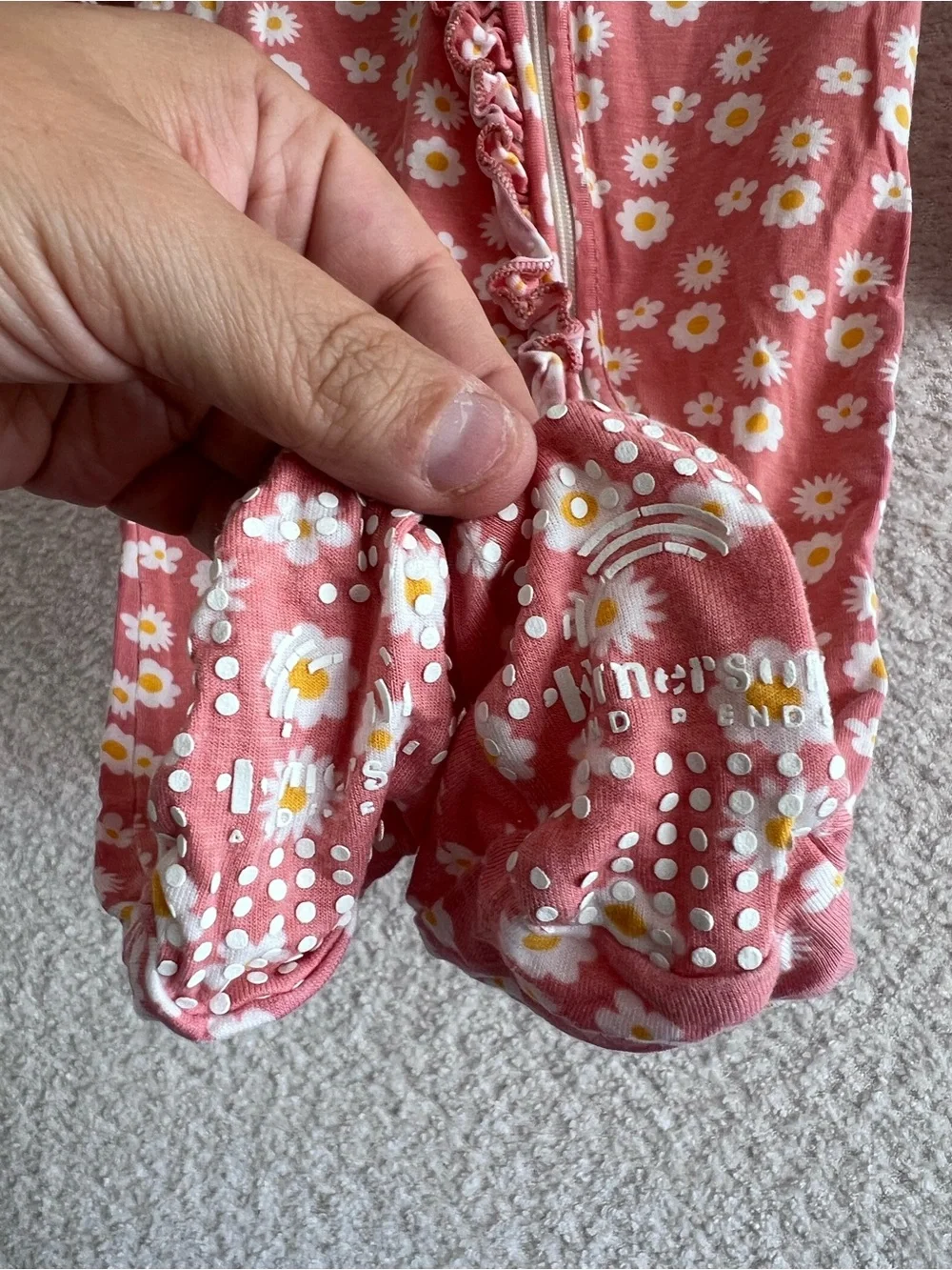 Emerson & Friends Baby Bamboo Ruffles One Piece Zip Pajamas Size 0-3 Months